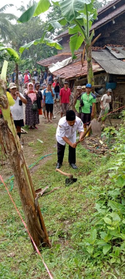 KERJA BAKTI 1