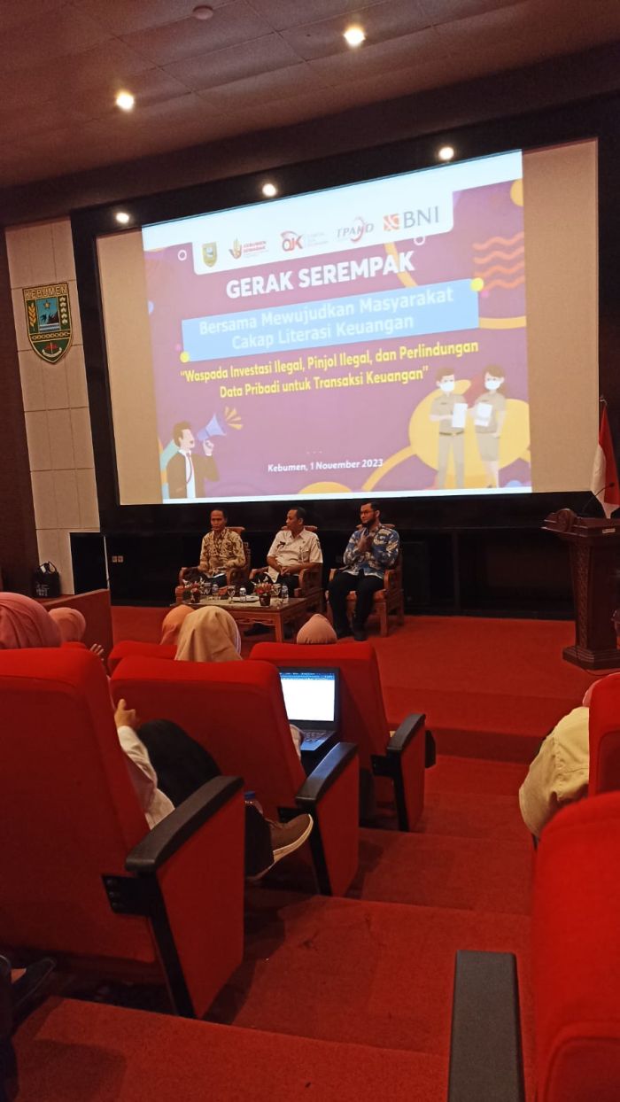 KELURAHAN PLARANGAN IKUTI SEMINAR GERAK SEREMPAK BERSAMA MEWUJUDKAN MASYARAKAT CAKAP LITERASI KEUANGAN