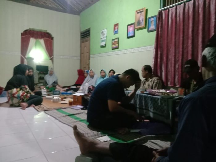 MALAM TIRAKATAN DALAM RANGKA HARI ULANG TAHUN KEMERDEKAAN RI KELURAHAN PLARANGAN  01