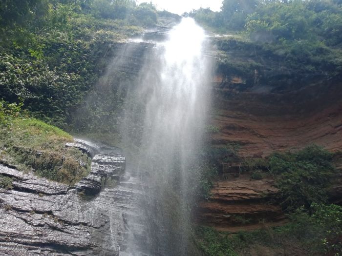 WISATA ALAM CURUG SILADRANG UNTUK MENYEGARKAN LIBURAN 01