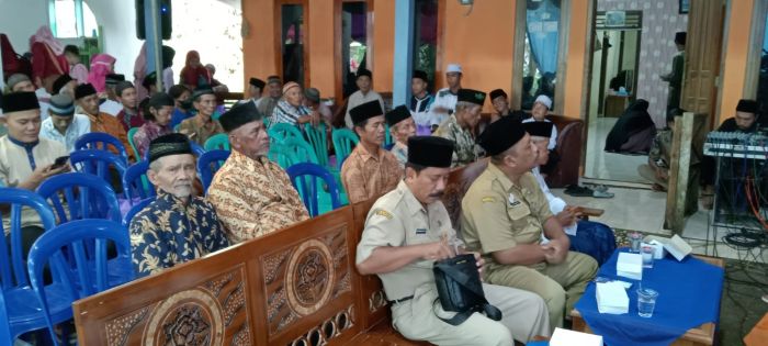 PERINGATAN MAULID NABI BESAR MUHAMMAD SAW DI RT 002 RW 005 SILADRANG 01